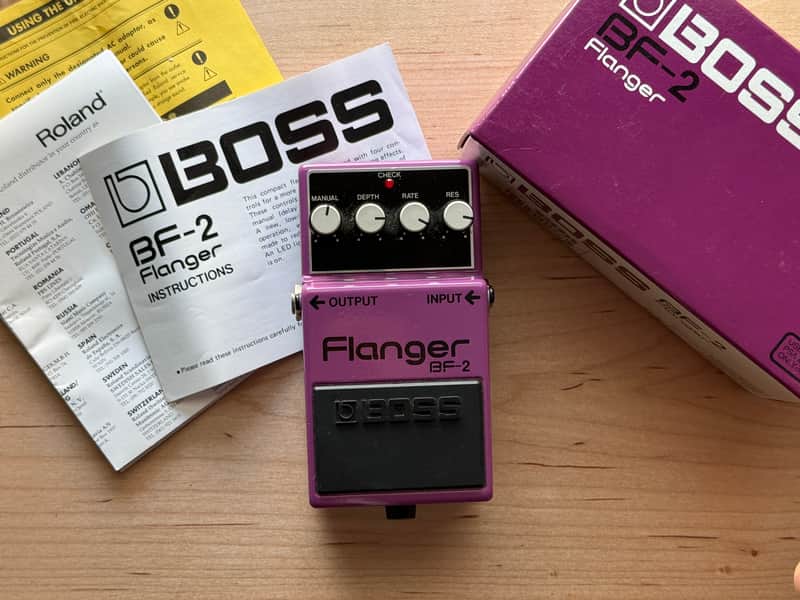 Boss BF-2