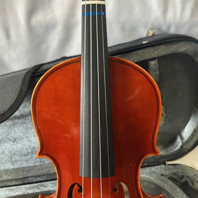 Yamaha V5 Violin - 1/2 Size - w/ Case and Bow image 3