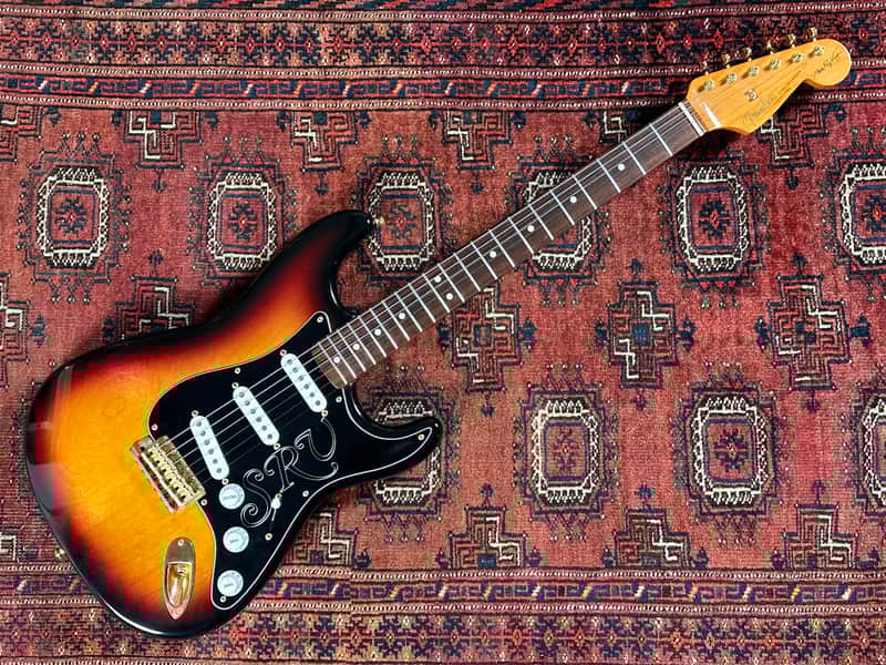 Fender Stevie Ray Vaughan Stratocaster 1998 3-Color Sunburst