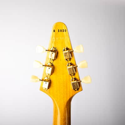 Gibson Custom 1958 Korina Flying V Black Pickguard, Natural | Demo image 6