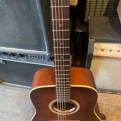 Art & Lutherie Wild Cherry | Reverb