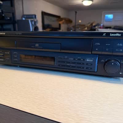 Vintage PIONEER Laser Disc Player CLD-S201 Tested & Working! Great Cond + Remote image 4