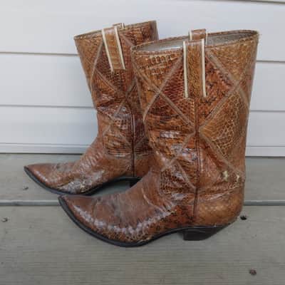 Pair of Vintage 1974 Nudie's Rodeo Tailors Boots Made for Porter Wagoner! Country Music Memorabilia! image 2