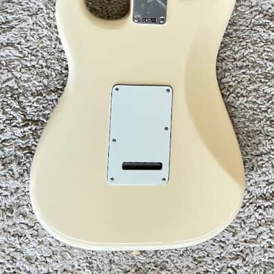 Mint Fender FSR Player II Stratocaster Olympic White, Roasted Neck, CS Fat 50 Pickups image 2