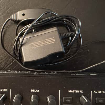 Roland TR-8S AIRA Rhythm Performer with Sample Playback 2018 - Present - Black image 2