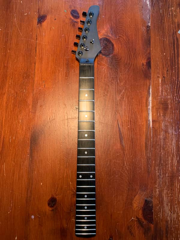1986 Graphite Modulus licensed neck. image 1