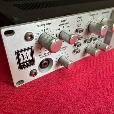 Avalon VT-737sp Tube Channel Strip 2010s - Silver image 2