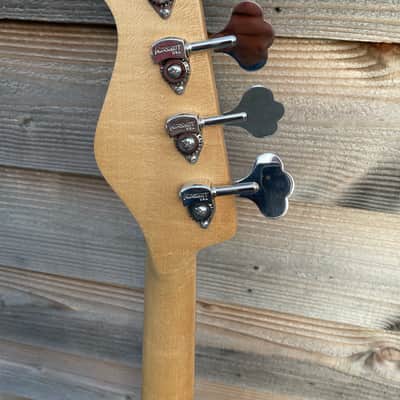Stenback Four image 7