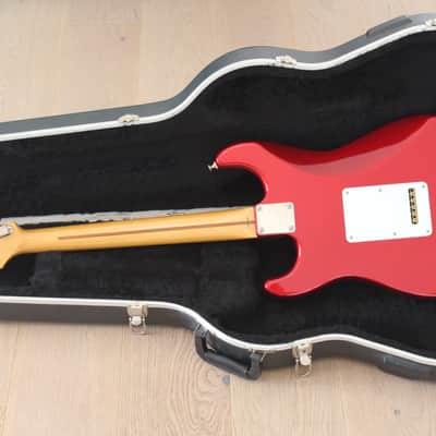 Fender Stratocaster Matthias Jabs of the Scorpions Signature Jabocaster - 1998 Limited Edition of 200 guitars - Candy Apple Red finish - Close to MINT condition ! image 17