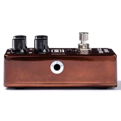 MXR M84 Bass Fuzz Deluxe Effects Pedal with Cables image 6