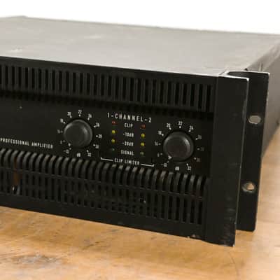 QSC PowerLight 9.0 PFC Power Factor Corrected 2-Channel Power Amplifier CG011SZ image 2