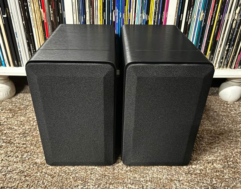Monoprice Select 5.25-inch 2-Way Bookshelf Speakers (Pair) Model 13706 NOB image 1