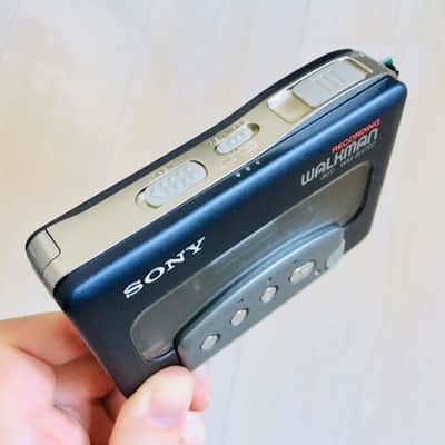 Sony WM-RX707 Walkman Cassette Player, Beautiful Purple !! Runing !! image 8
