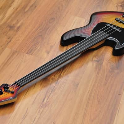 Sandberg California TT4 Fretless Left handed 3 Color Sunburst image 13