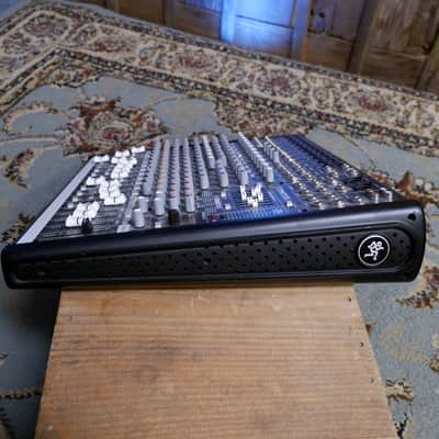 Mackie ProFX16 16-Channel Effects Mixer - Dark Gray image 15