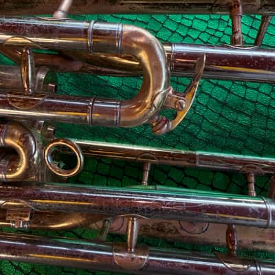 Yamaha YEP-321 4 Valve Euphonium - Lacquer image 12