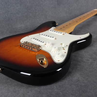 Fender American Standard Stratocaster 60th Anniversary- Bourbon Burst - 2nd Hand image 12