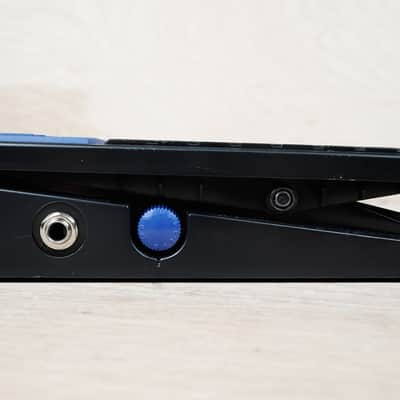 Boss FV-50L Stereo Volume Pedal image 5