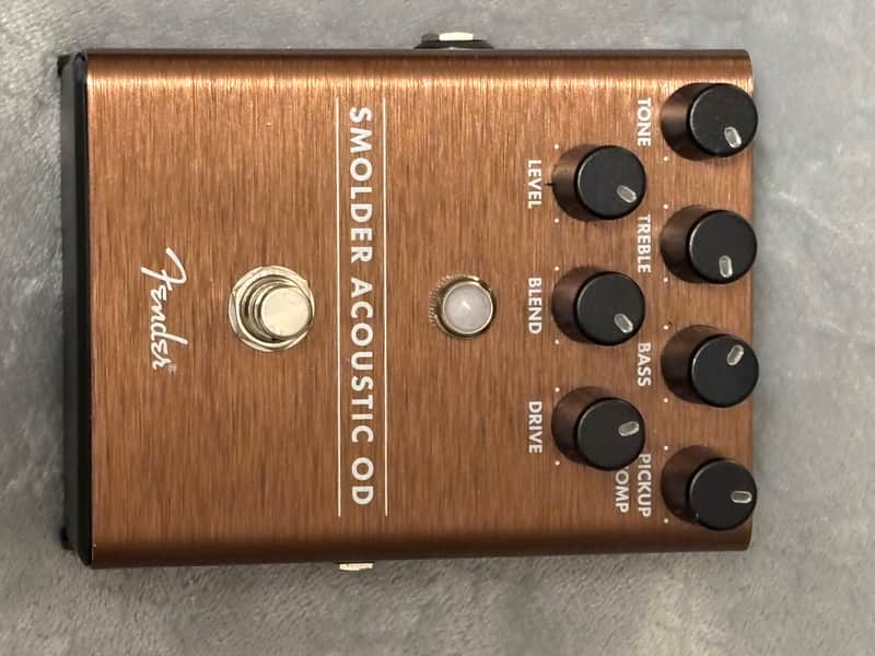Fender Smolder