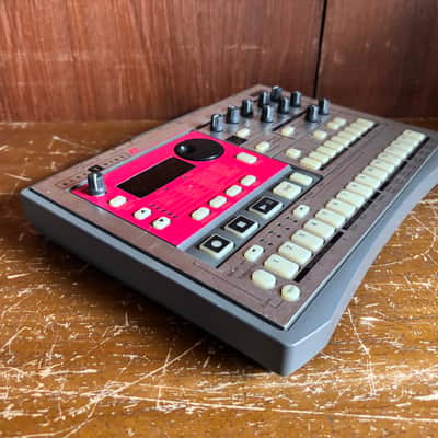 Korg ElecTribe R ER-1 ER1 RHYTHM Synthesizer w/ power supply image 6