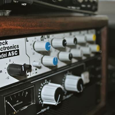 Pair of Speck ASC-T (Transformer) EQs image 3