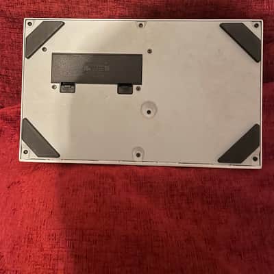 Boss ME-20B Bass Multi-Effect Unit 2007 - 2017 - Silver / Red image 7
