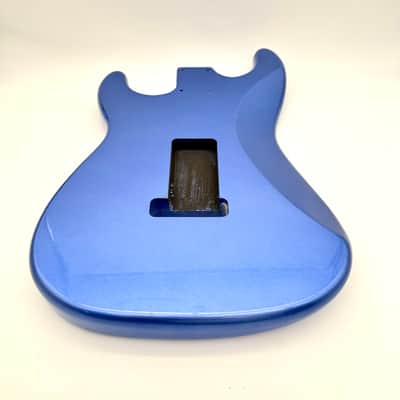 HooDoo Stratocaster Body Alder Blue Metallic hsb6392 image 8