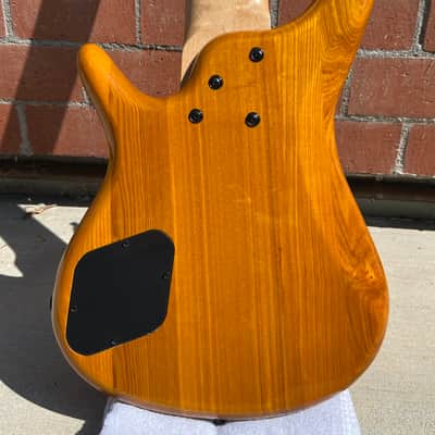 L'Dressy 7-string fretless bass. Mid-2000s - Honey image 7