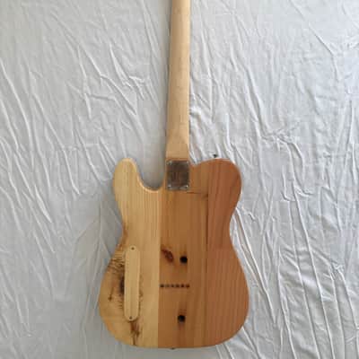 Electric Guitar - Reclaimed Wood Body - T-Style - Trio 061 image 3
