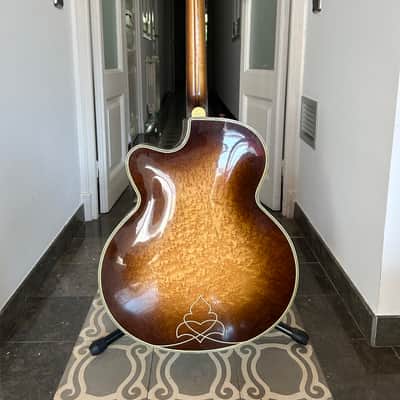Vintage 1963 Hofner Committee sunburst image 3
