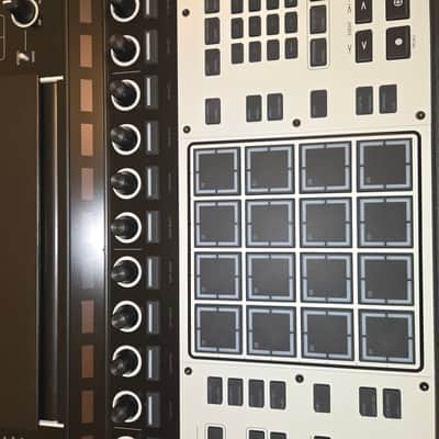 Akai MPC XL Standalone Music Production Center 2026 - Present - Grey image 6