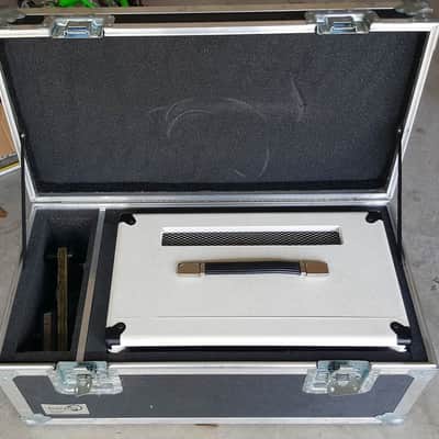 Electric Amp USA Master Volume Unit Black Amp 2006 white tolex with road case image 4