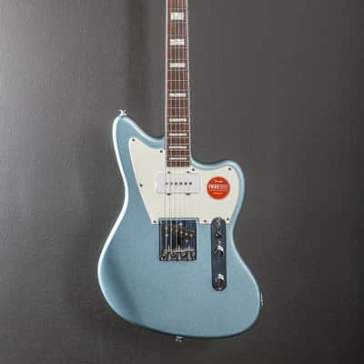Squier Limited Edition Paranormal Offset Telecaster SJ - Ice Blue Metallic image 3