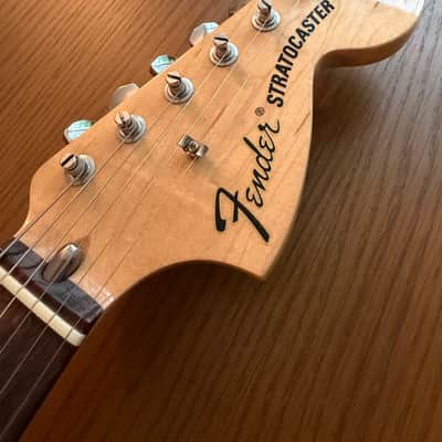 2005 Fender American Vintage '70s Stratocaster image 3