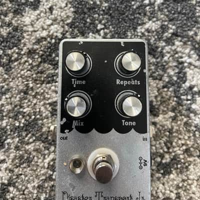 EarthQuaker Devices Disaster Transport Jr. Delay Echo Guitar Effect Pedal image 2