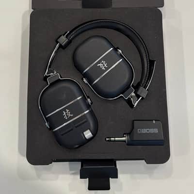 Boss WAZA-AIR Wireless Guitar Headphones System image 3