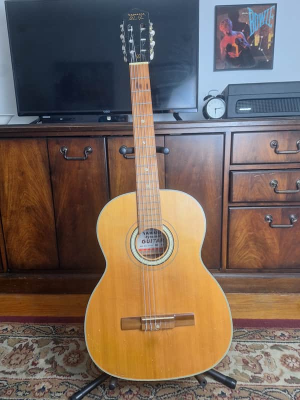 Vintage 1960s Yamaha Dynamic Guitar #20 -Made in Japan image 1