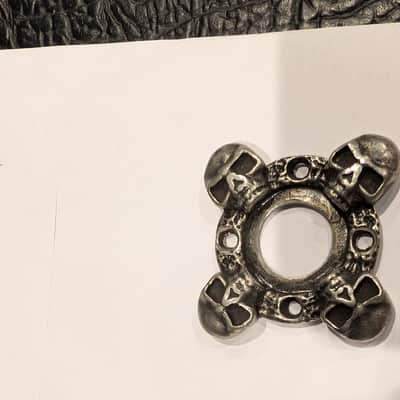 Skull Pewter Skull 3 Way Toggle Switch Cover Plate - Pewter image 3