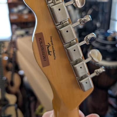 Squier Classic Vibe 50's Telecaster Electric Guitar Sonic Blue Finish image 4