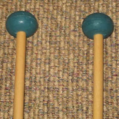 one pair new old stock A+ Mike Balter MB5B (5B) Medium Hard Keyboard Mallets - 1" diameter Oval Dark Green Rubber HEADS and Natural Birch HANDLES (for Marimba, Xylophone) mid to late 1990s (+ packaging) Unwound Series image 11