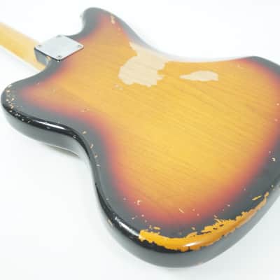 [SALE Ends June 22] Fender Kurt Cobain Road Worn Jaguar Sunburst Signature Model Lacquer Relic 2014 MEXICO image 11