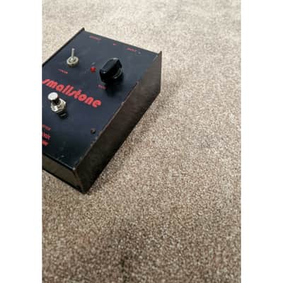 Electro-Harmonix Small Stone Russian - Effects Pedal - Black - Good w/ Hard Case image 7