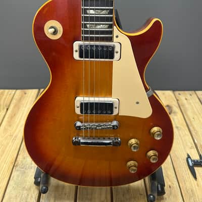 1974 Gibson Les Paul Deluxe Cherry Sunburst Solid Body Electric Guitar, image 1