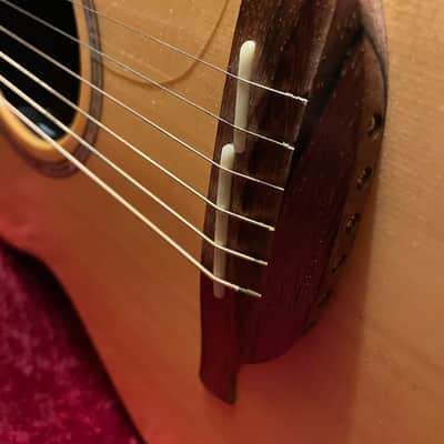 Lowden O35 - Adirondack and walnut Bild 4