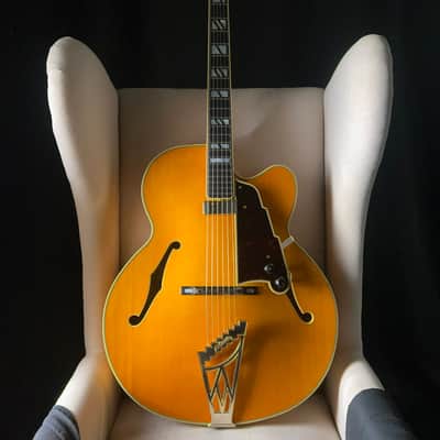 D'Angelico New Yorker NYL-4 18" Archtop image 2