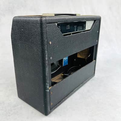 Fender Vibro Champ 1x8" Combo Amp 1966 - Black image 11