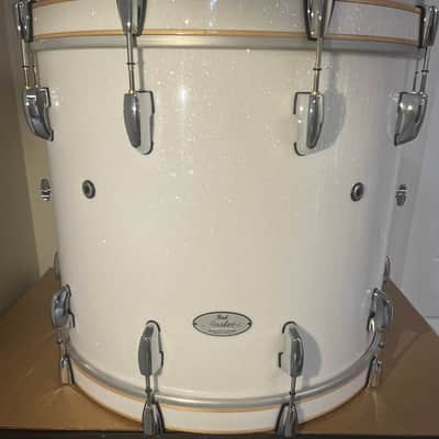 Pearl Masters Music City Custom/Maple Gum 2024 - Snow White Glass Glitter image 3
