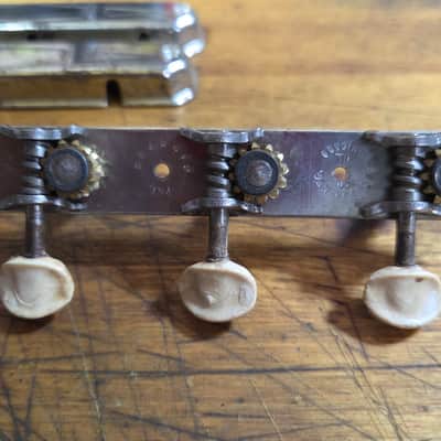 Vintage RARE 1938 Patent Applied For Kluson Open Back Covered Martin Gibson Epiphone Harmony Guitar 3x3 Tuner Set Luthier Parts Original Installation Screws image 4
