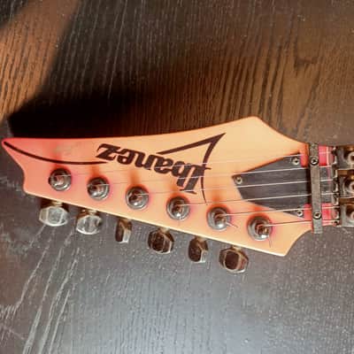 Ibanez JEM777-SK Steve Vai Signature with Edge Tremolo 1987 - 1989 - Shocking Pink image 9