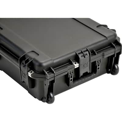 SKB 3i-4217-18 Injection Molded Waterproof Acoustic Guitar Case With Wheels Regular image 7